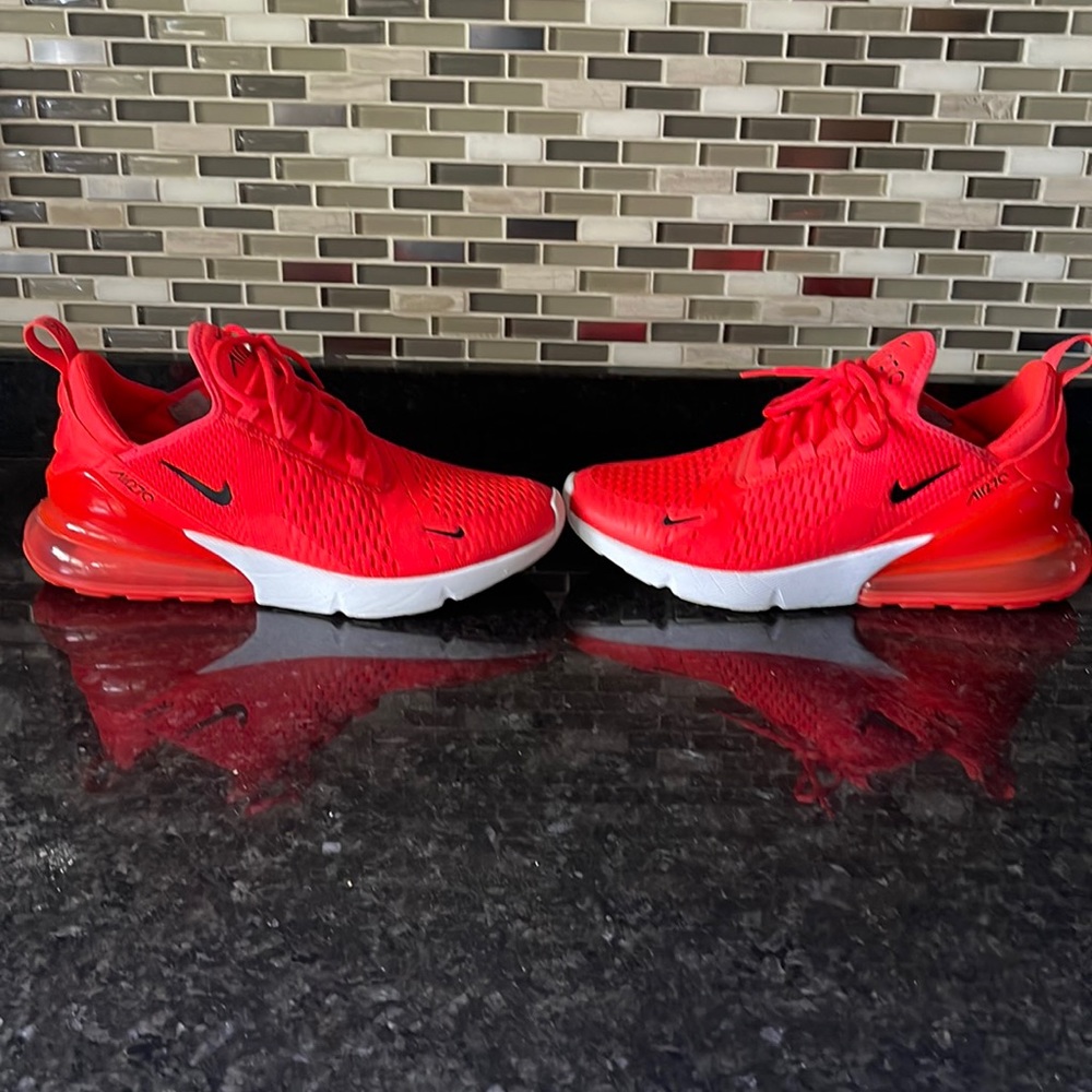 Air Max 270 Habanero Red